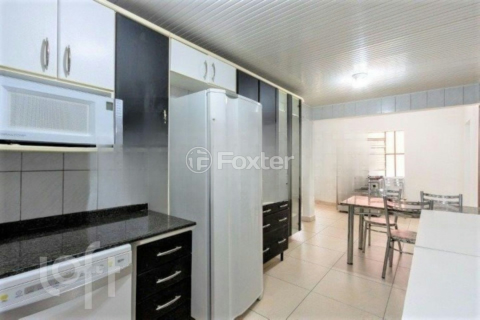 Image 7 - 958568