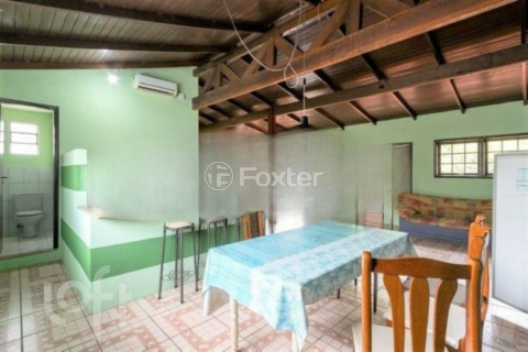 Image 32 - 958568