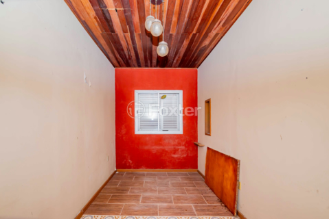 Image 33 - 958600