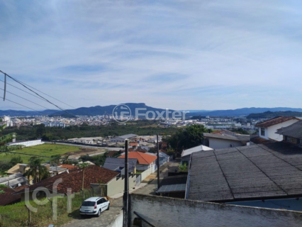 Image 11 - 958649