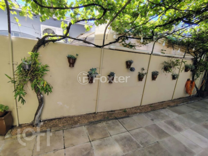 Image 7 - 958682