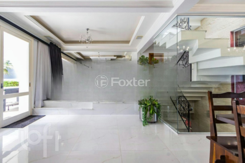 Image 7 - 958691