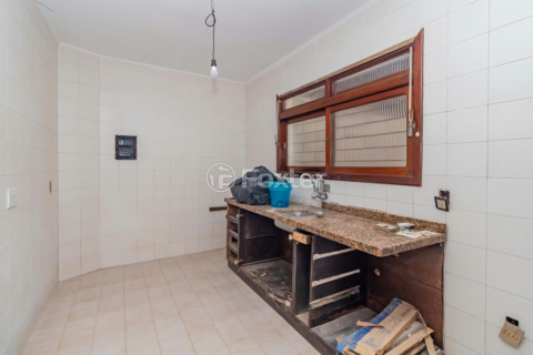 Image 30 - 958692