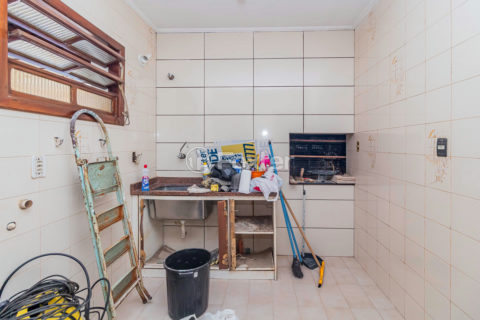 Image 32 - 958692