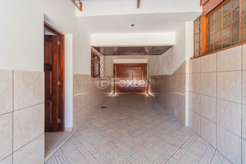 Image 35 - 958692