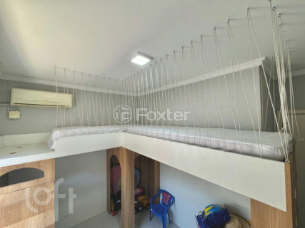 Image 22 - 958723