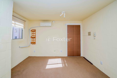 Image 3 - 958740