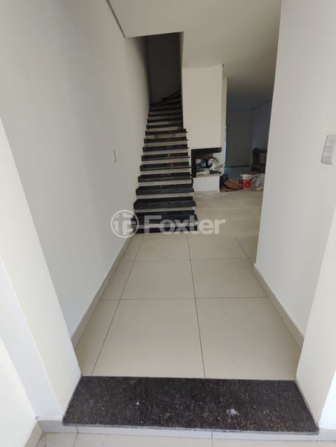 Image 1 - 958742