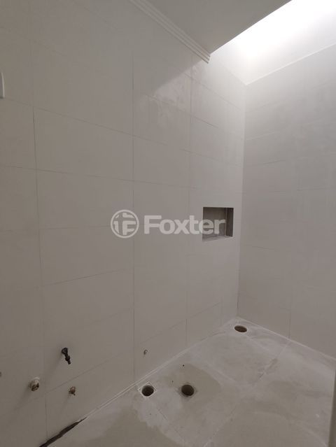 Image 7 - 958742