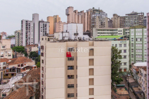 Image 13 - 958782