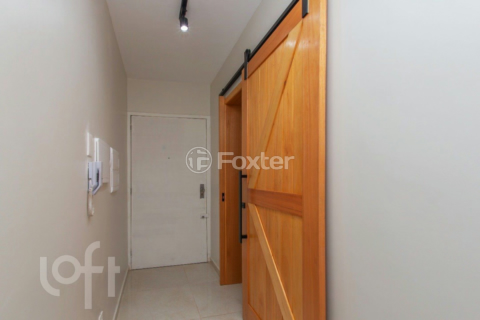 Image 6 - 958782
