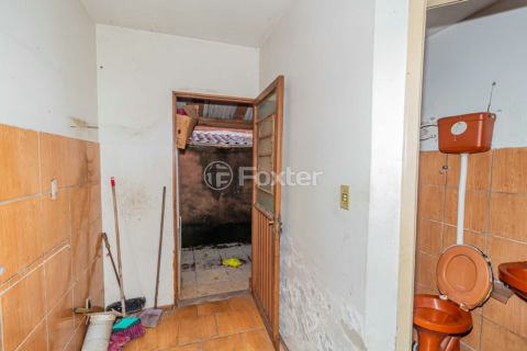 Image 6 - 958798