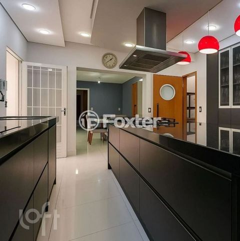 Image 7 - 958891