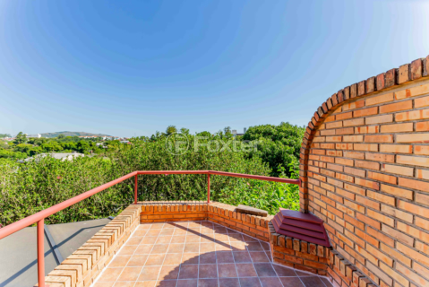 Image 31 - 958918