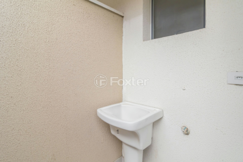 Image 4 - 958956