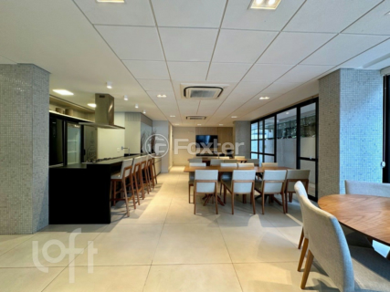 Image 33 - 959009