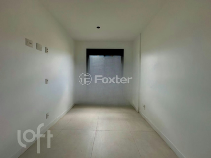 Image 6 - 959009