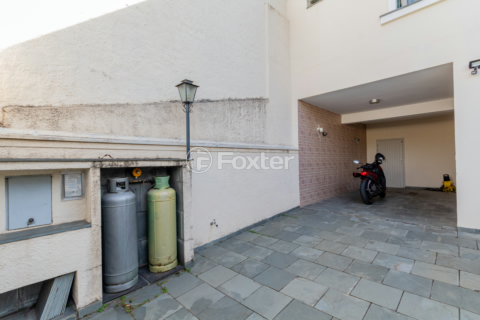 Image 63 - 959020