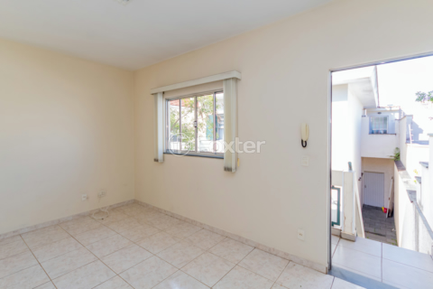 Image 34 - 959020
