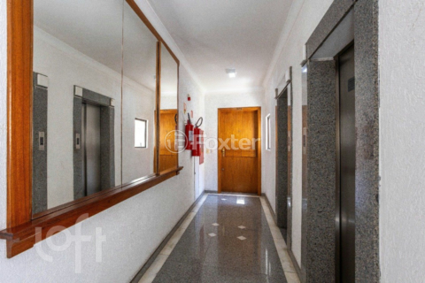 Image 31 - 959046