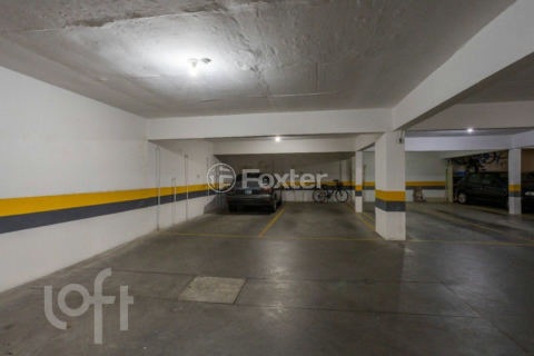 Image 33 - 959046