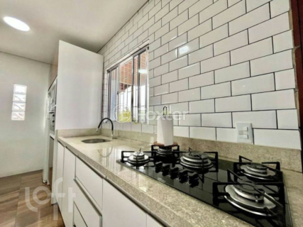 Image 3 - 959105