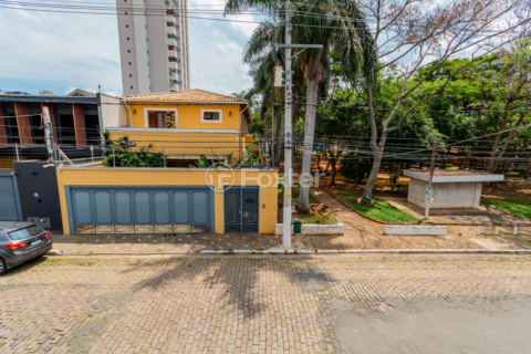 Image 40 - 959185