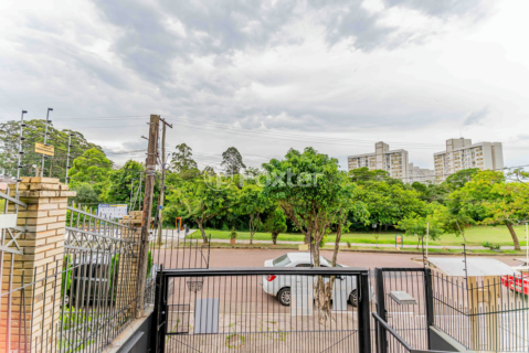 Image 30 - 959200