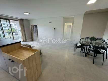 Image 7 - 959377
