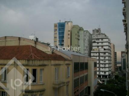 Image 19 - 959477