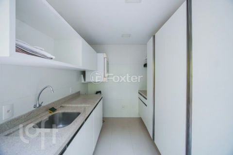 Image 26 - 959516
