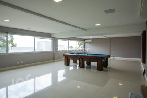 Image 12 - 959516
