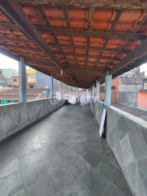 Image 32 - 959566