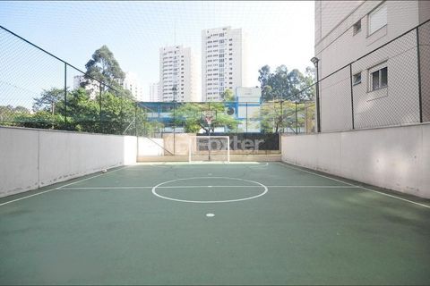 Image 17 - 959675