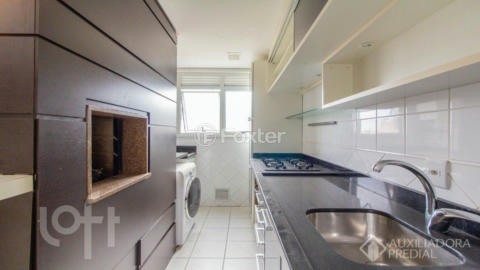 Image 7 - 959725