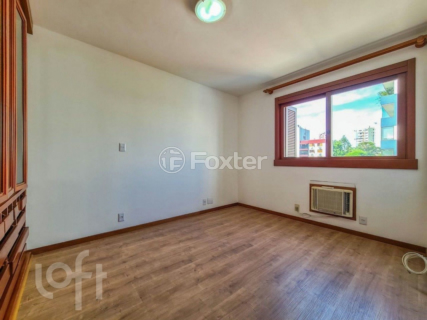 Image 8 - 959746