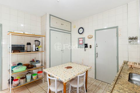 Image 21 - 959827