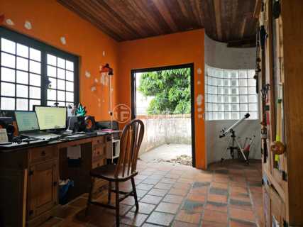 Image 10 - 959900