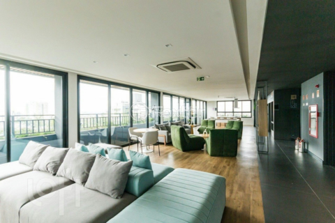 Image 23 - 959940