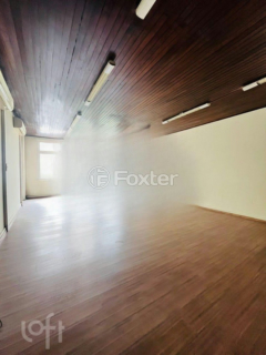 Image 7 - 960010