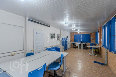 Image 7 - 960051