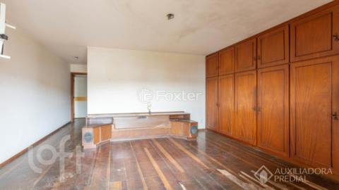 Image 7 - 960081