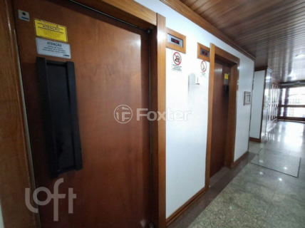 Image 7 - 960131