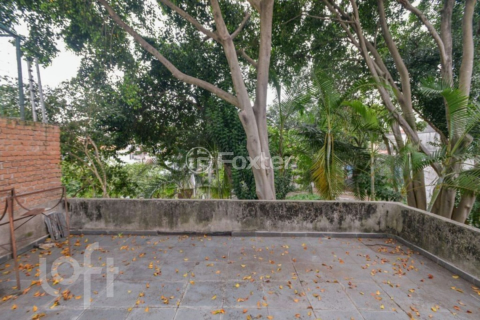 Image 10 - 960206