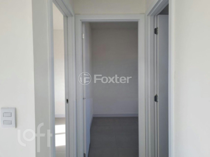 Image 37 - 960229