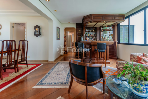 Image 7 - 960340