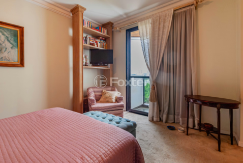 Image 9 - 960340