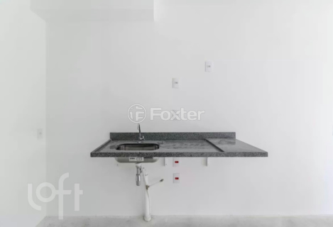 Image 3 - 960408