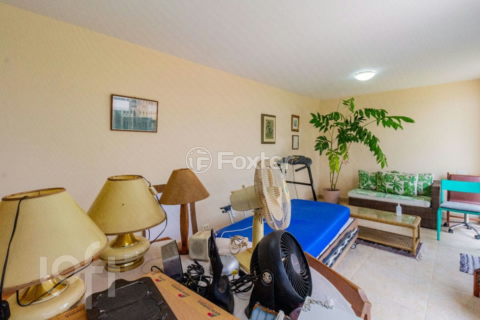Image 32 - 960420