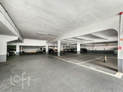 Image 32 - 960435